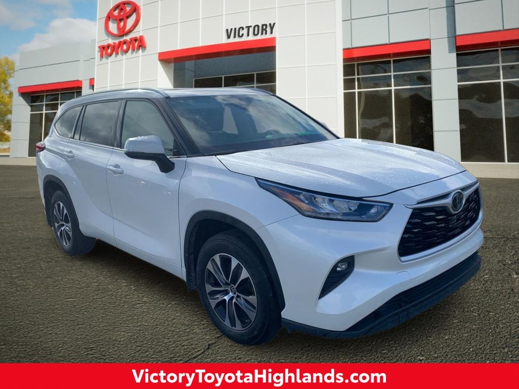 2020 Toyota Highlander XLE AWD