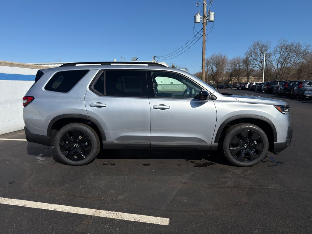 Thumbnail: 2026 Honda Pilot - 6