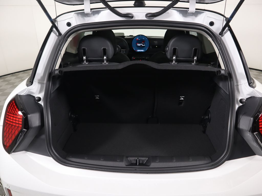 Thumbnail: 2026 MINI Cooper - 26