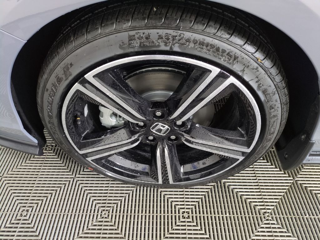 New 2025 Honda Accord Hybrid For Sale in Fort Wayne, IN