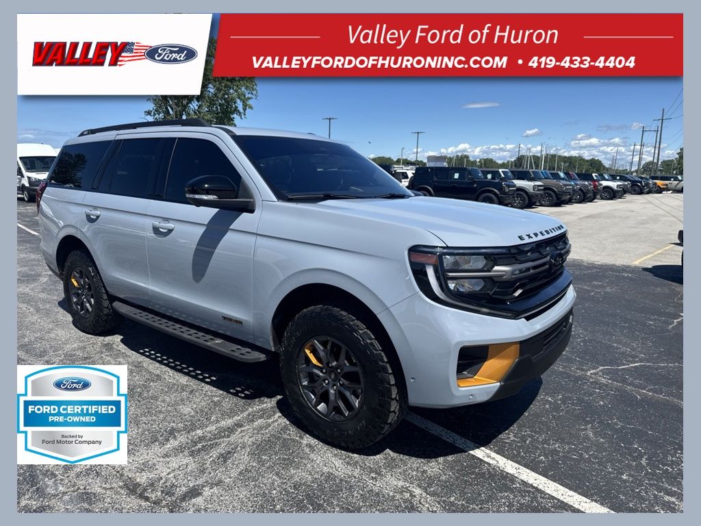Gray Metallic 2025 Ford Expedition SUV / Crossover Four-Wheel Drive Automatic