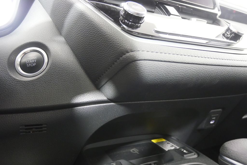 Thumbnail: 2023 Toyota Corolla - 22