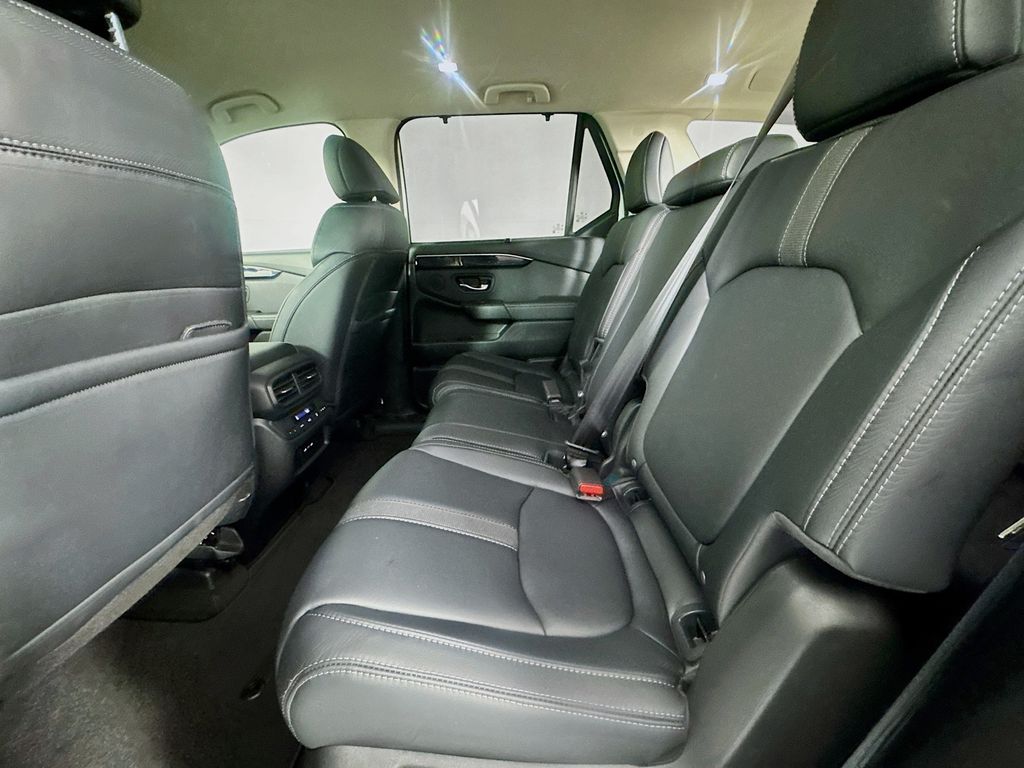 Used Car 2025 Honda Pilot  Ex-l For Sale Under $40,000 In Austin, Texas