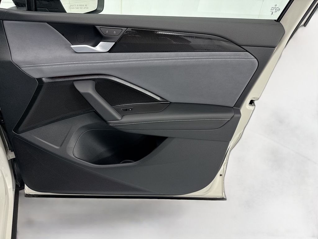 Thumbnail: 2026 Volkswagen Tiguan - 23