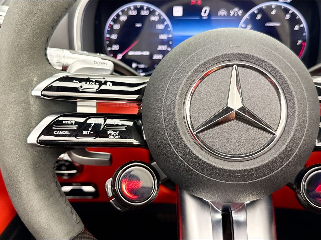 Thumbnail: 2024 Mercedes-Benz SL-Class - 11