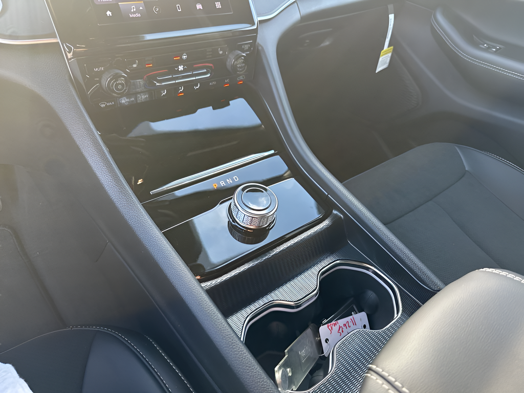 New Car 2025 Jeep Grand Cherokee L  For Sale Under $50,000 In Austin, Texas