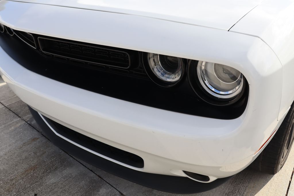 Thumbnail: 2023 Dodge Challenger - 3