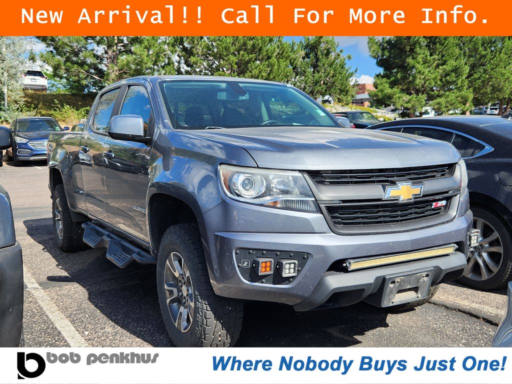 Gray (Satin Steel Metallic) 2019 Chevrolet Colorado Pickup Truck Four-Wheel Drive 8-Speed Automatic