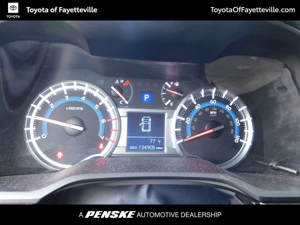 Thumbnail: 2015 Toyota 4Runner - 11