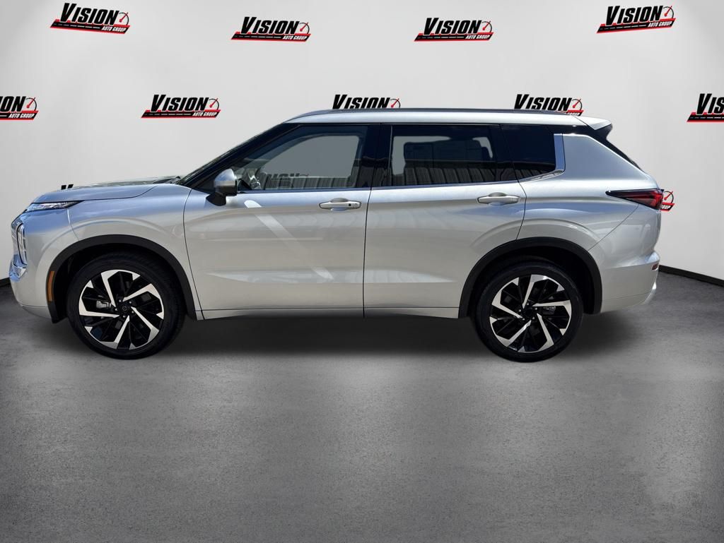 Certified Used 2024 Silver Mitsubishi SEL image 2
