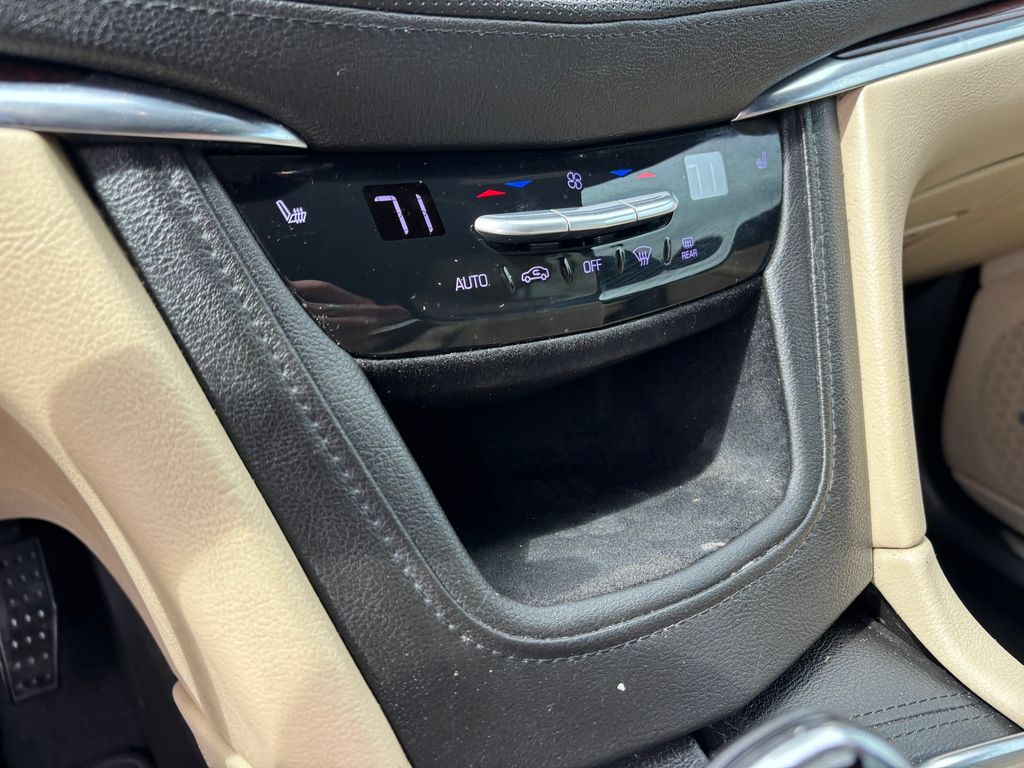 Used Car 2018 Cadillac Xt5  Luxury For Sale Under $20,000 In Austin, Texas