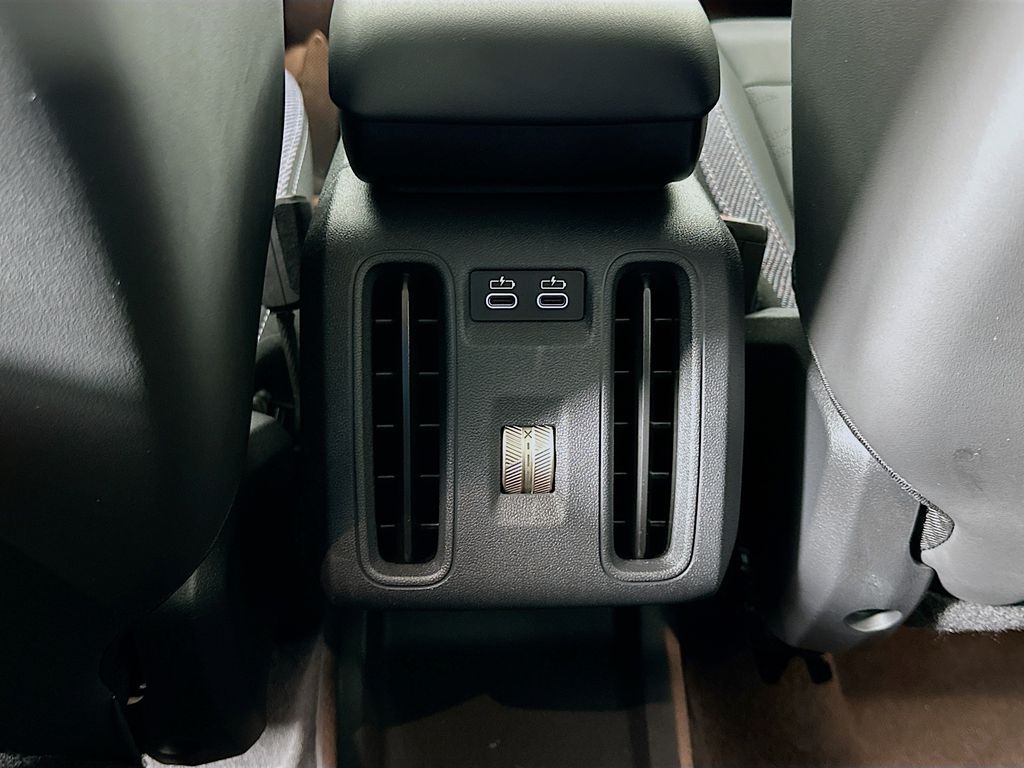 Thumbnail: 2025 MINI Cooper Countryman - 24