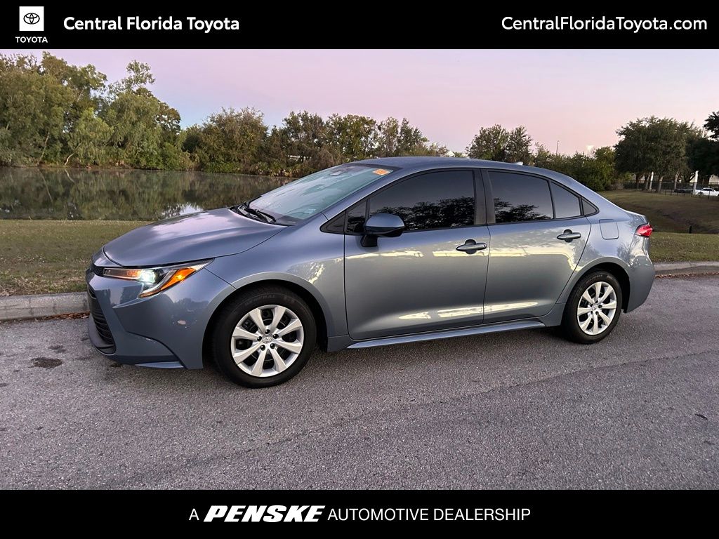 Thumbnail: 2023 Toyota Corolla - 1