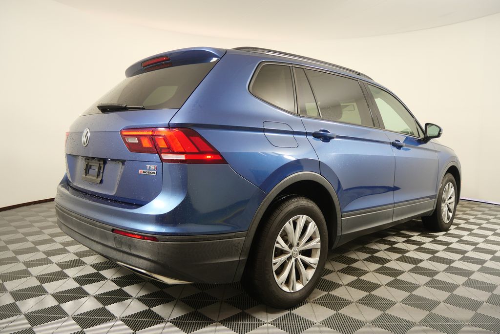 Thumbnail: 2018 Volkswagen Tiguan - 2