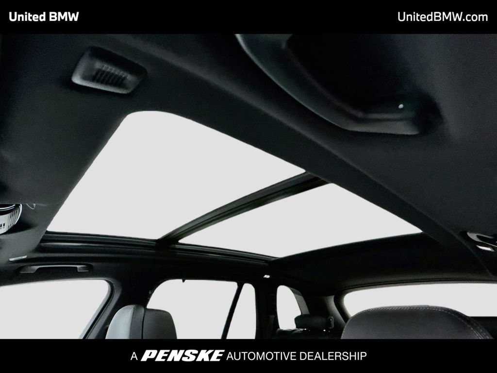 Thumbnail: 2026 BMW X5 - 12