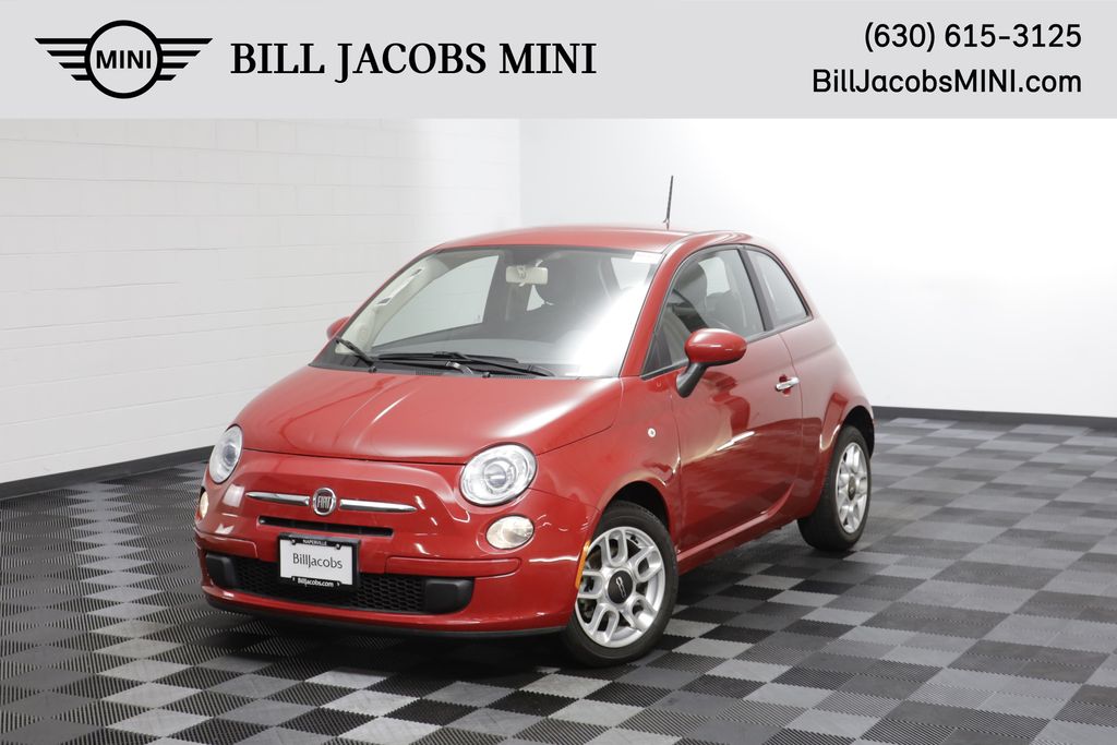 Rosso (Red) 2013 FIAT 500 Pop Hatchback Front-Wheel Drive 6-Speed Automatic
