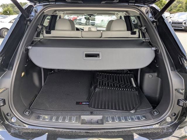 Used 2025 Mitsubishi Outlander SUV
