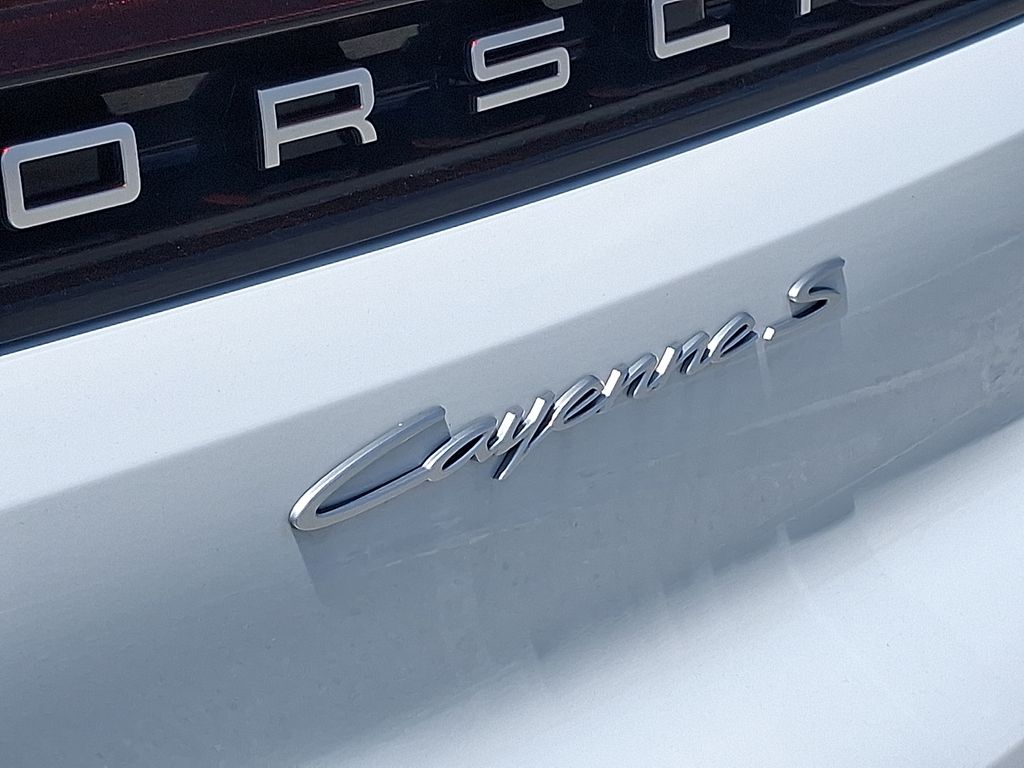 Thumbnail: 2025 Porsche Cayenne - 28