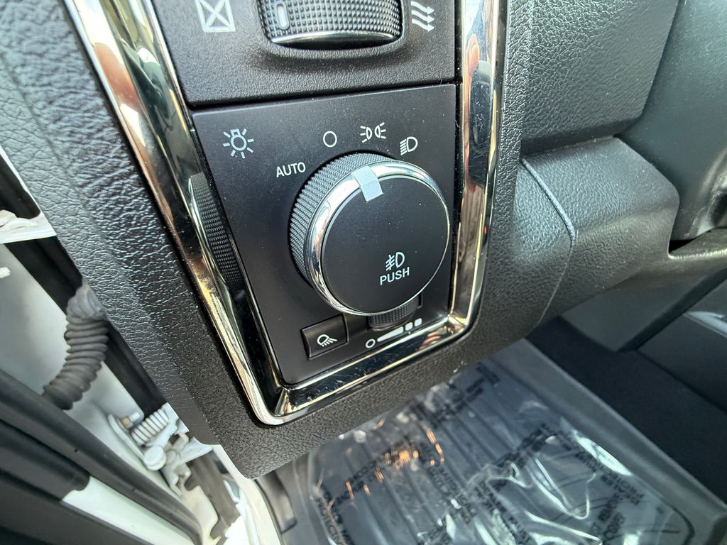 Used 2018 White Ram Laramie image 46