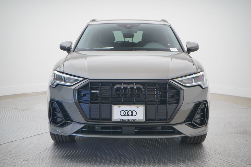 2025 Audi Q3  4