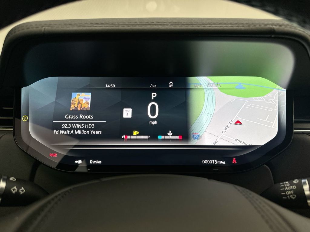 Thumbnail: 2026 Land Rover Range Rover - 14