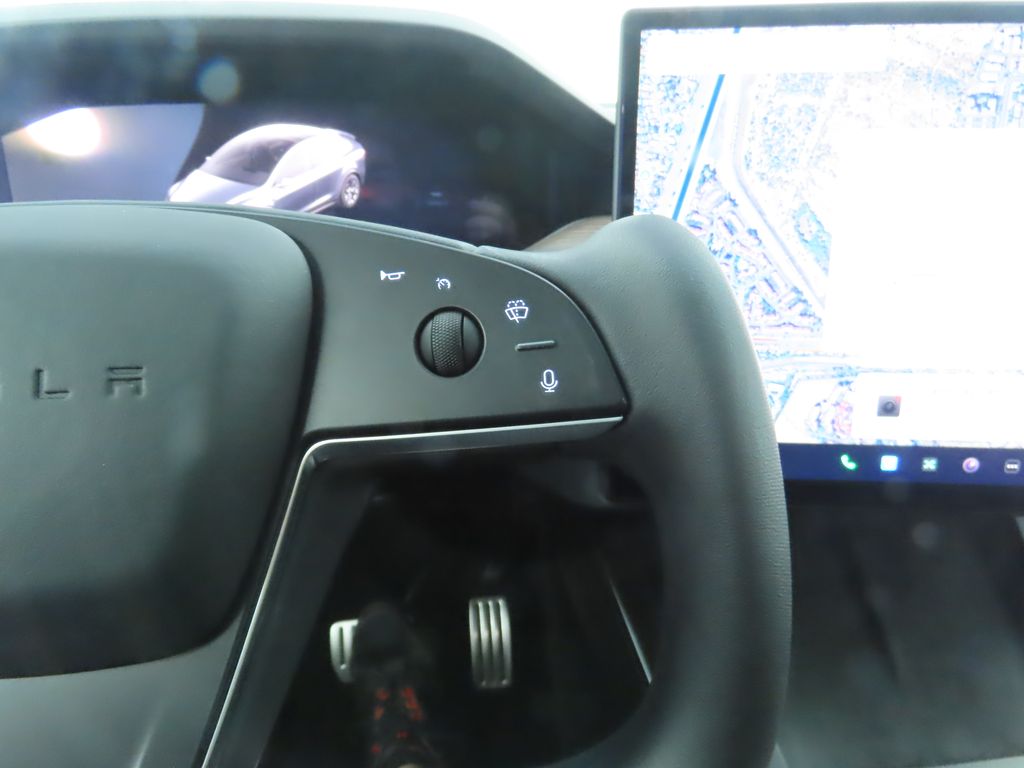 2022 Tesla Model X  20