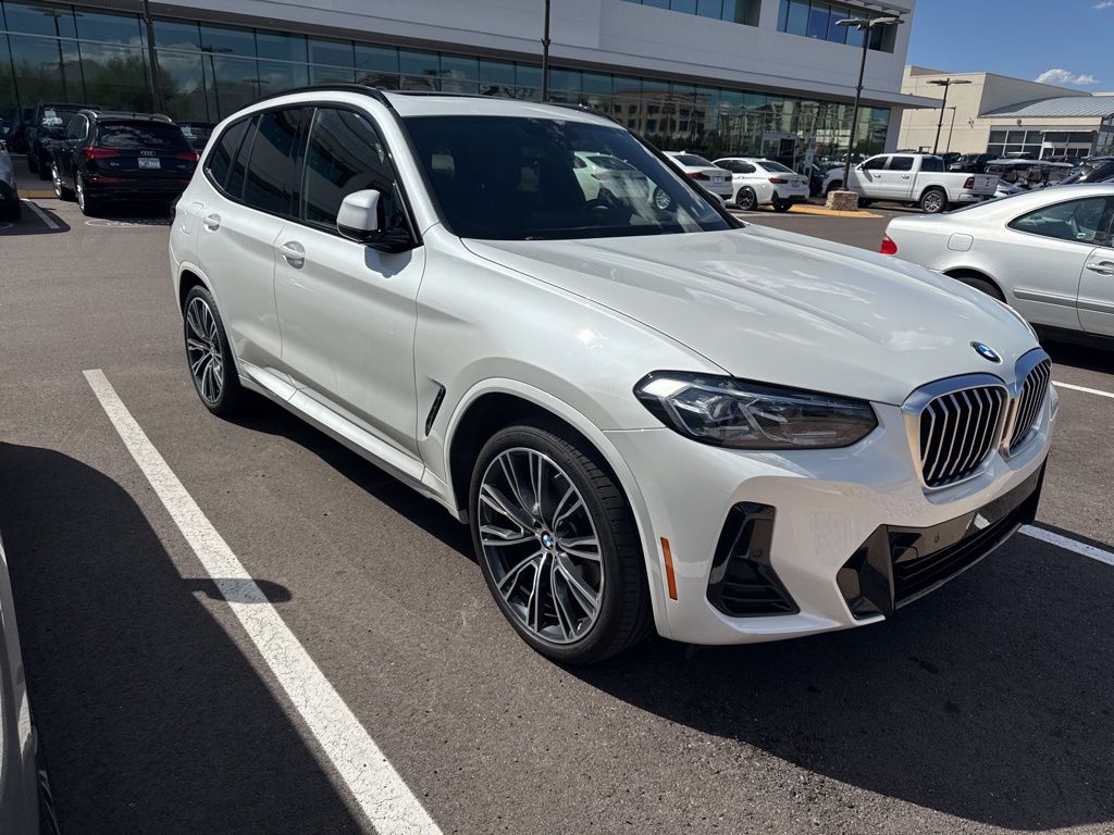 Thumbnail: 2022 BMW X3 - 2