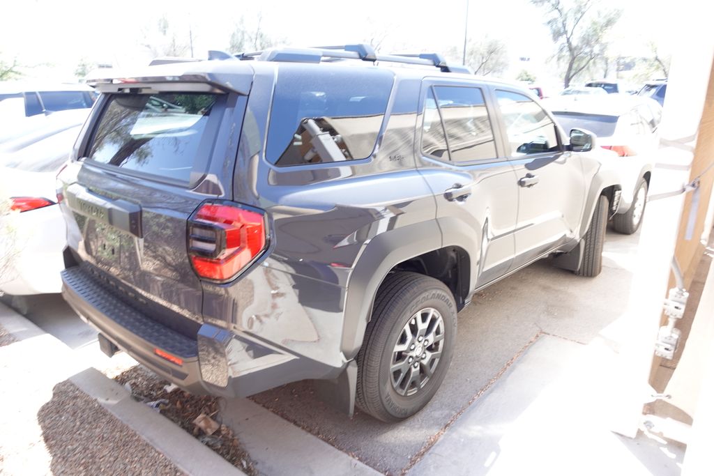 2026 Toyota 4Runner SR5 4WD's photo