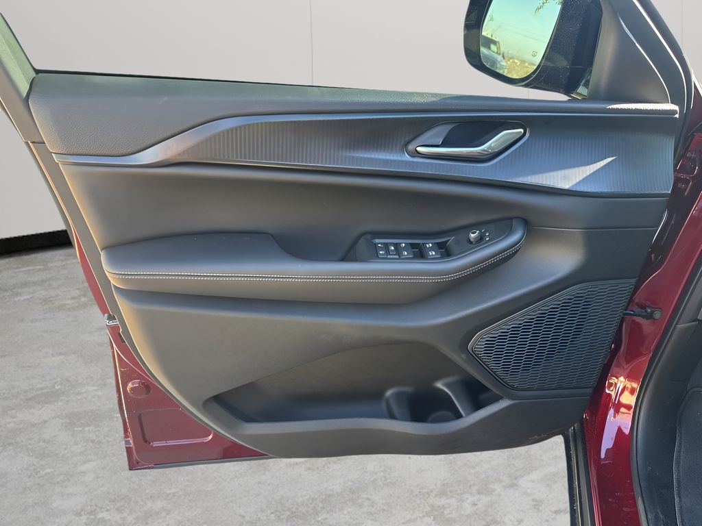 New Car 2025 Jeep Grand Cherokee L  Altitude X For Sale Under $40,000 In Austin, Texas