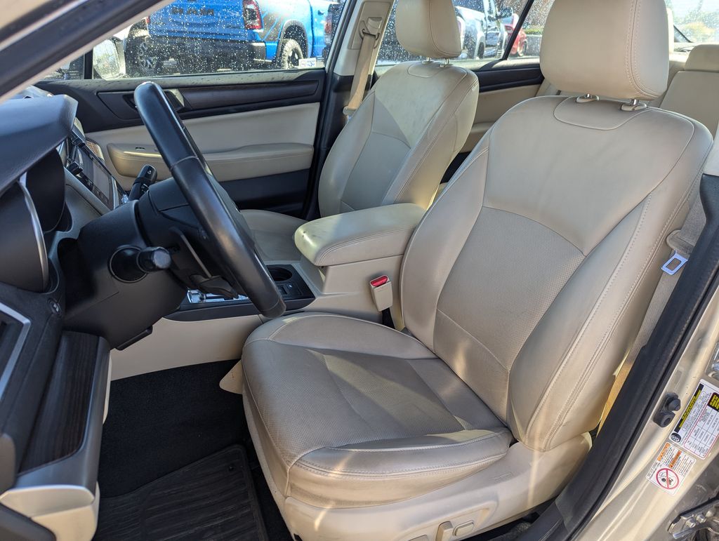 2015 Subaru Legacy 2.5i 26