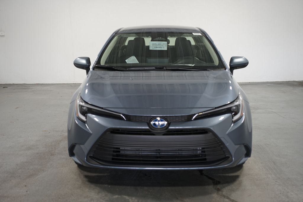 2025 Toyota Corolla LE 2