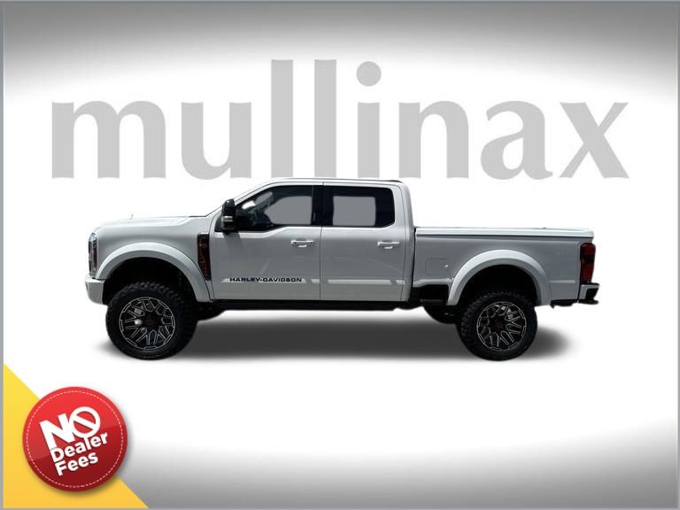 2024 Ford F-250 Lariat photo 2