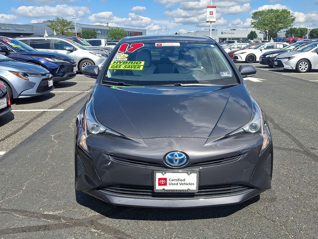Thumbnail: 2017 Toyota Prius - 2