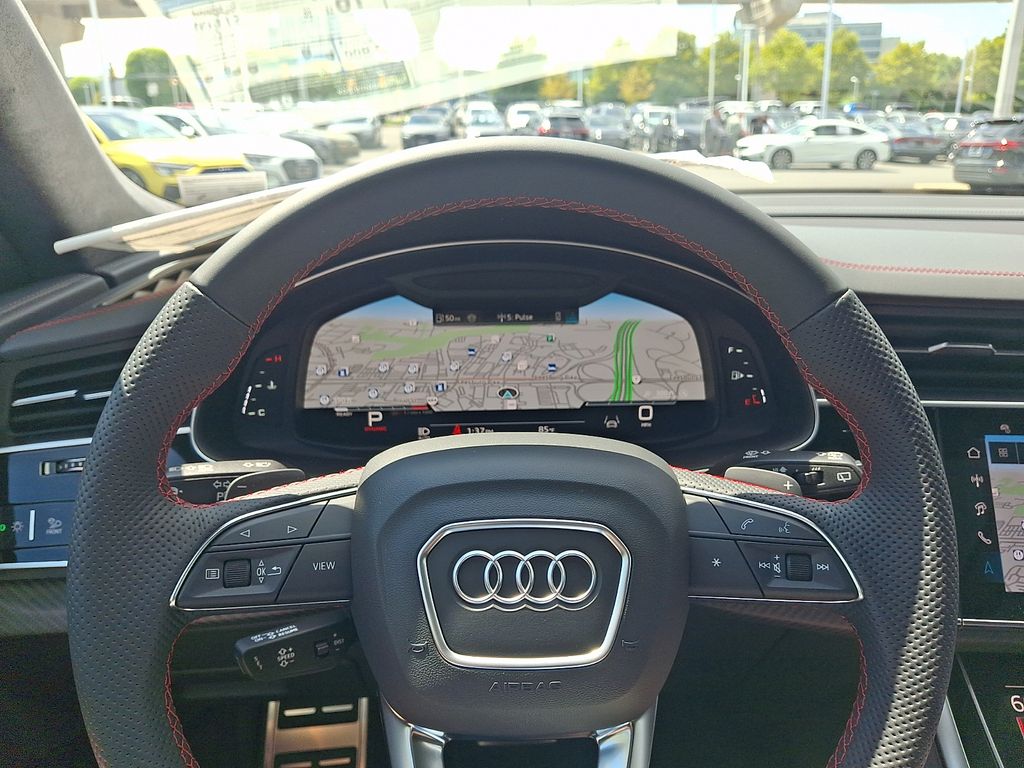 Thumbnail: 2026 Audi SQ8 - 16