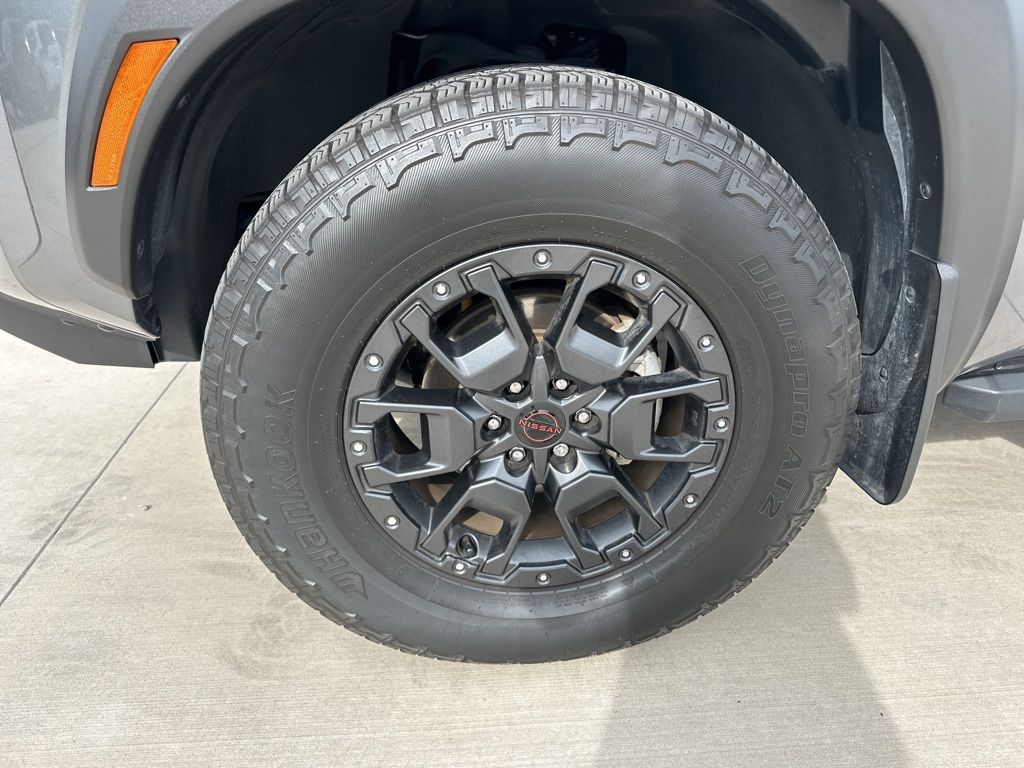 2023 Nissan Frontier PRO-4X 11