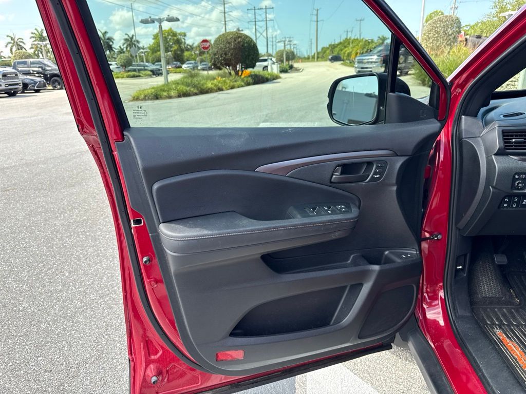 Used 2023 Radiant Red Metallic II Honda TrailSport image 14