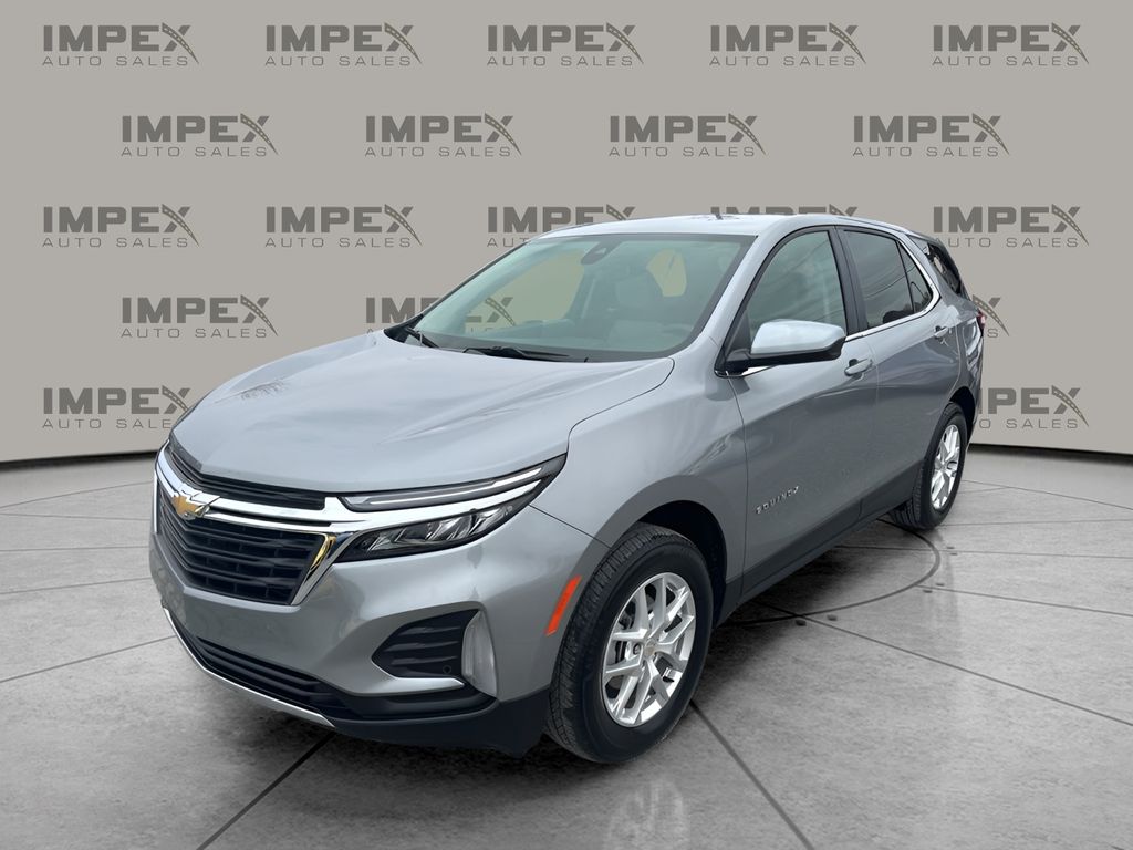 2024 Chevrolet Equinox LT's photo