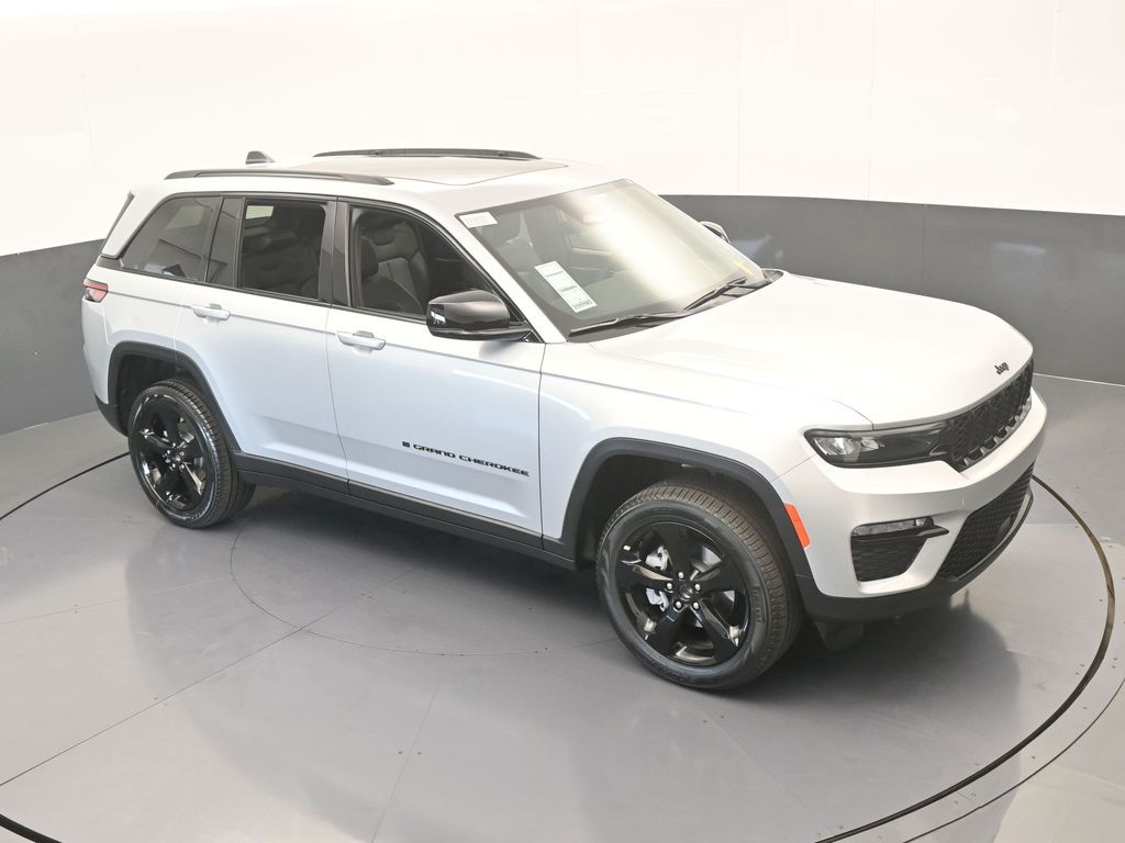 New 2025 Silver Zynith Jeep Limited image 48