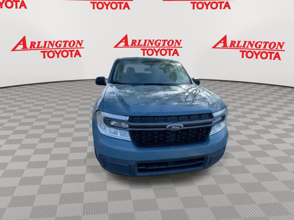 View vehicle photo 4