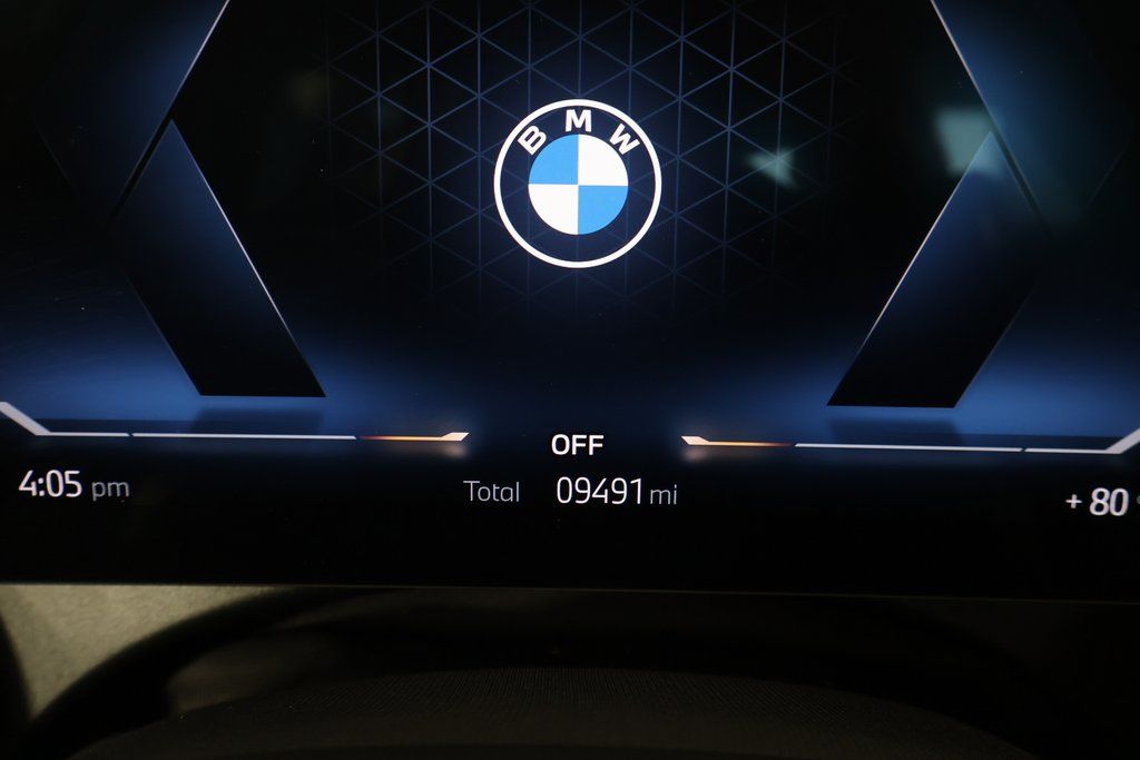 Thumbnail: 2026 BMW 5 Series - 17