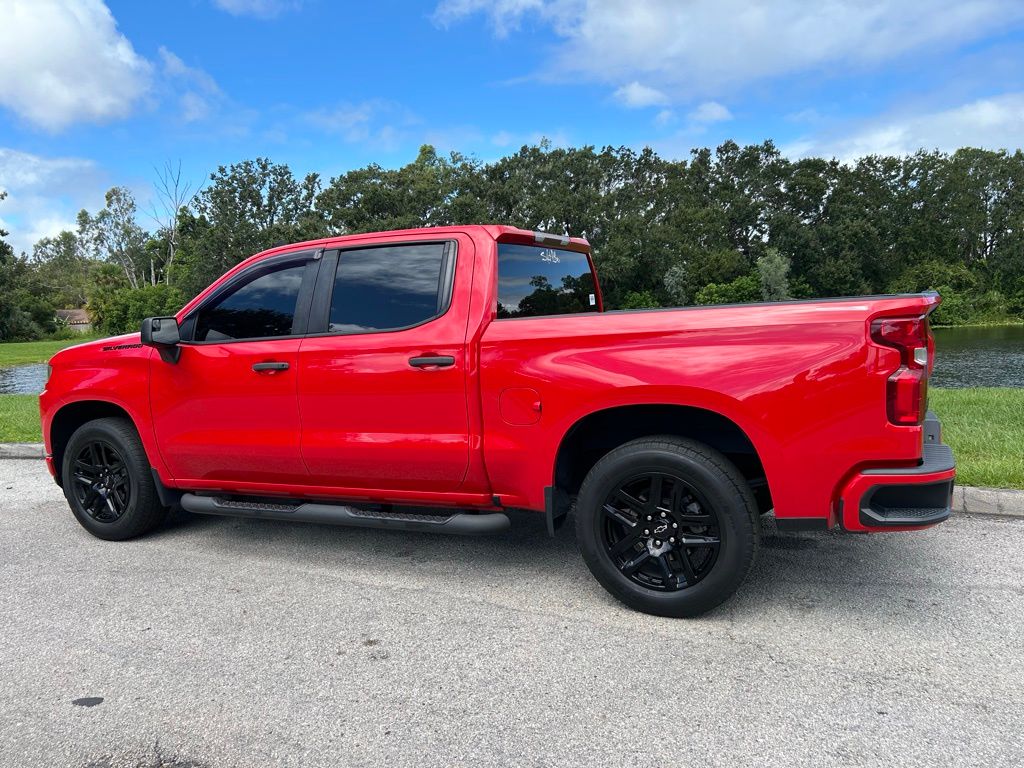 Thumbnail: 2022 Chevrolet Silverado 1500 - 3