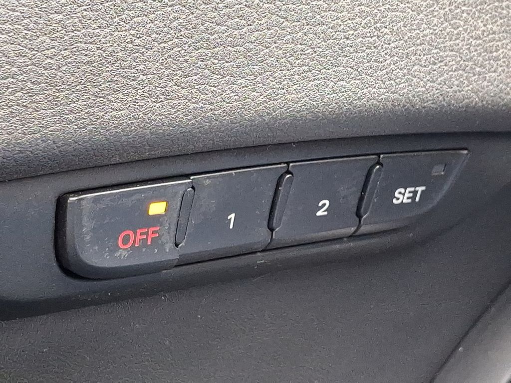 2013 Audi S4 Premium Plus 26