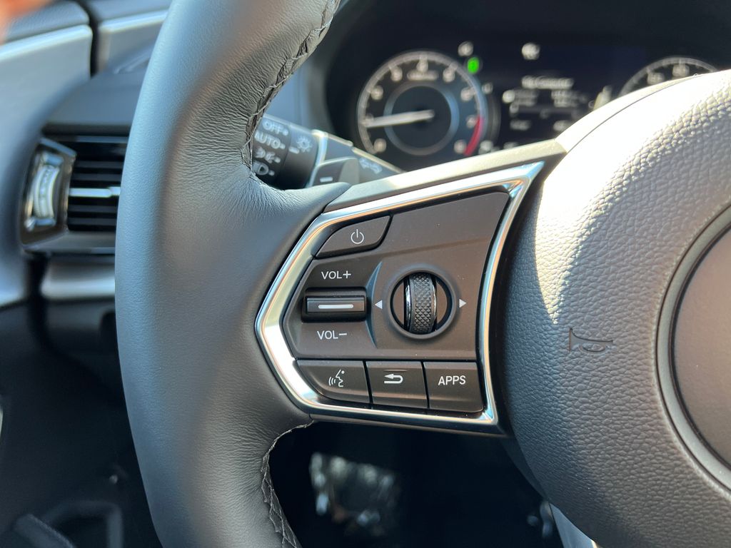 Thumbnail: 2026 Acura RDX - 21