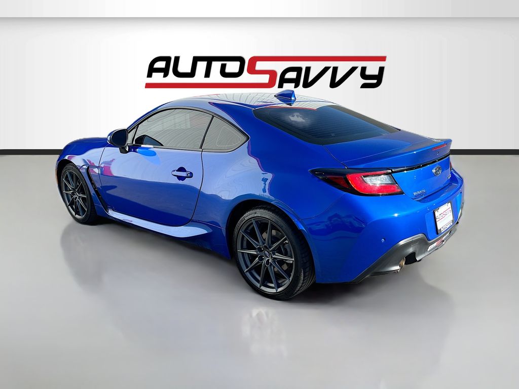 Used 2024 Blue Subaru Limited image 5