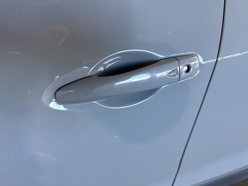 Thumbnail: 2021 Nissan Kicks - 8