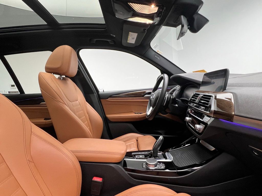 Thumbnail: 2021 BMW X3 - 6