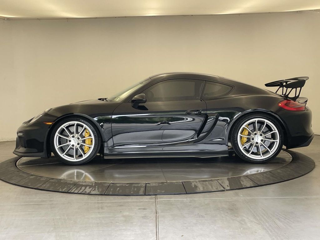 2016 Porsche Cayman GT4 - 1