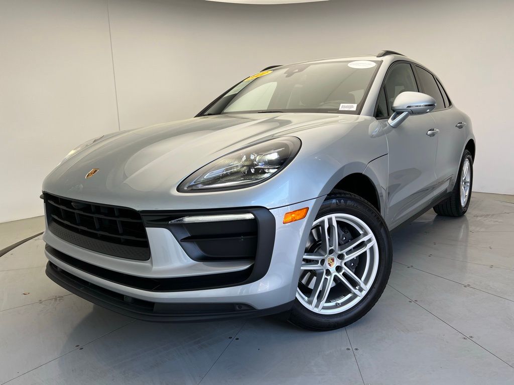 2022 Porsche Macan  Hero Image