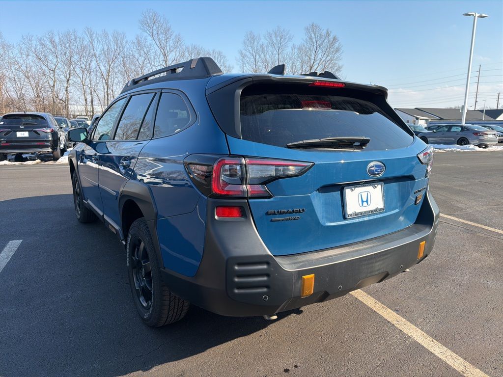 Thumbnail: 2022 Subaru Outback - 3