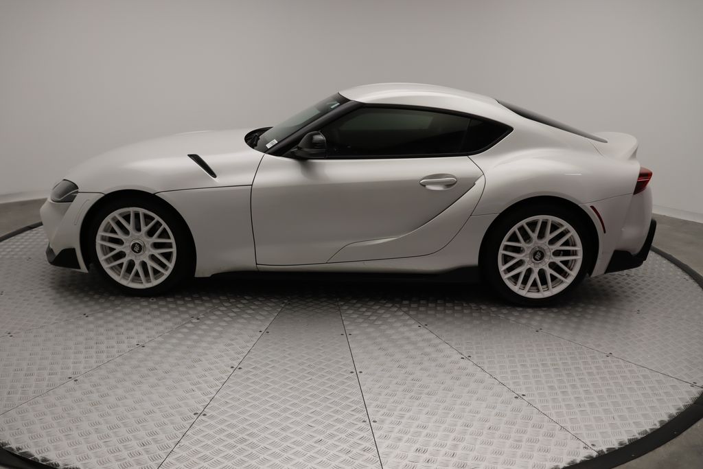 2021 Toyota Supra 2.0 12